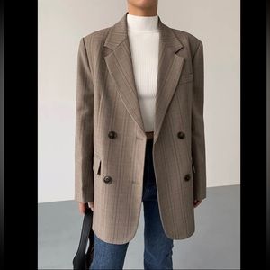 Women’s Blazer-Plaid Pattern Long Sleeve Blazer.